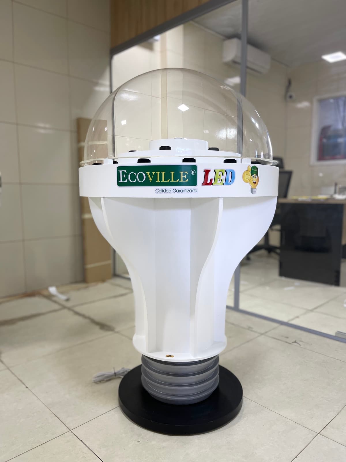 Mobiliario Comercial