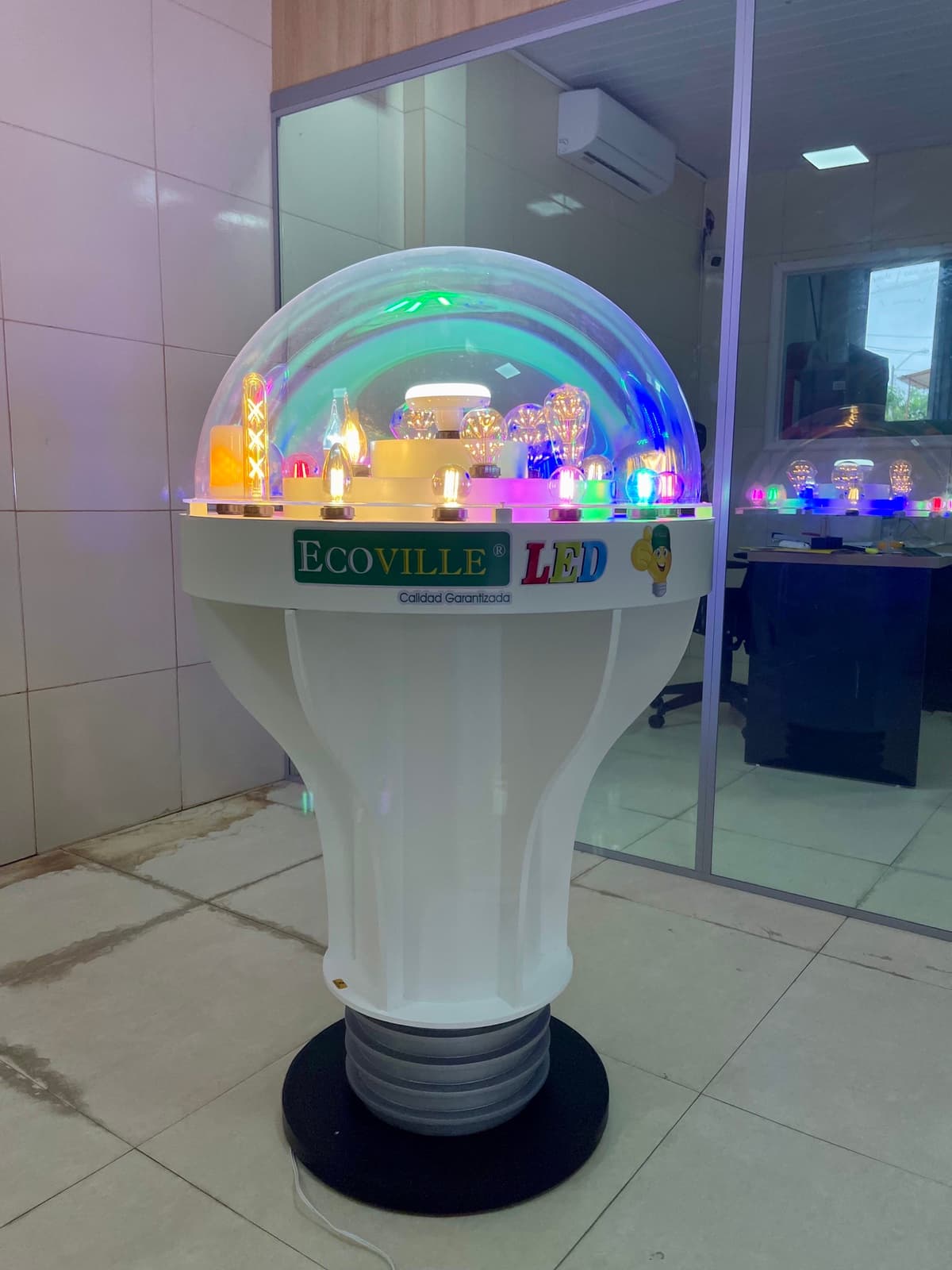 Mobiliario Comercial